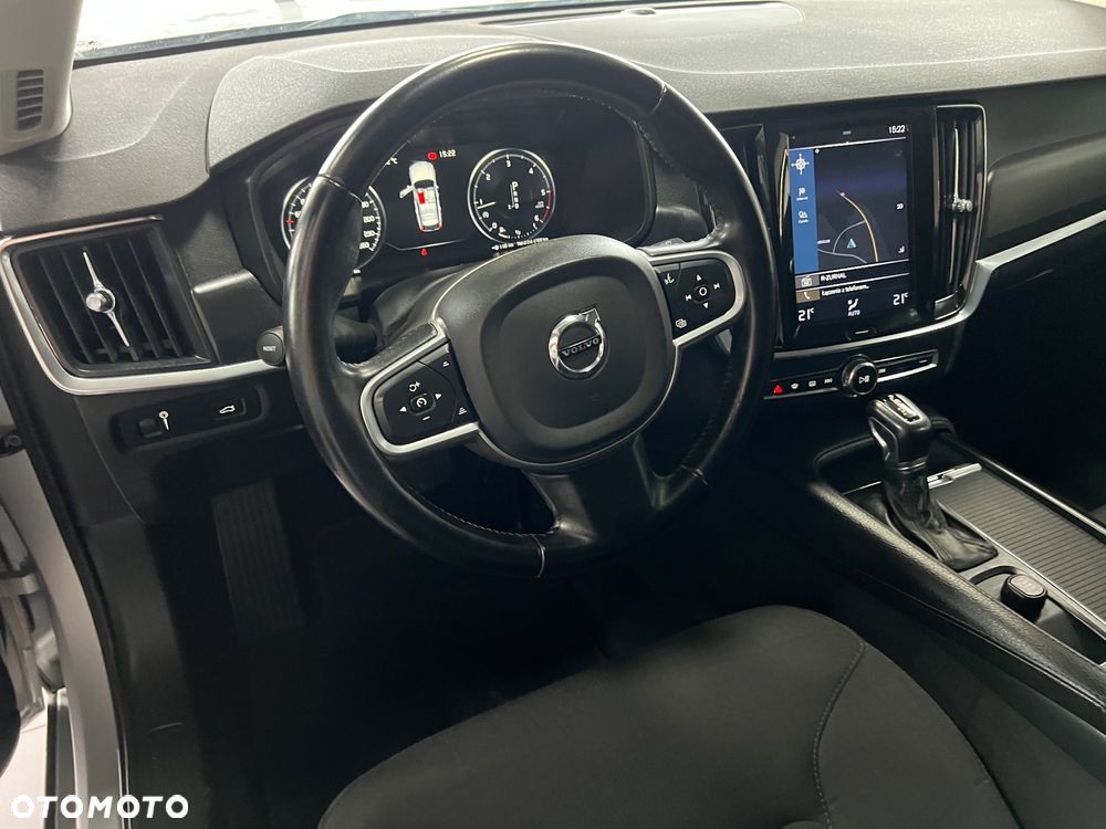 Volvo V90 - 13