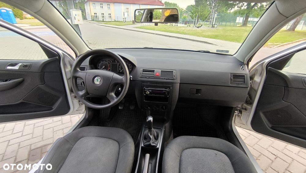Skoda Fabia - 7
