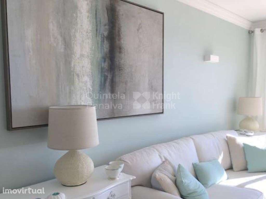 Apartamento T2 para arrendamento com vista de mar em Caxias - Grande imagem: 4/23