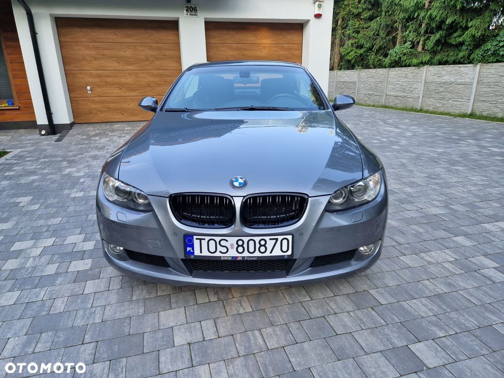 BMW Seria 3 325i - 26