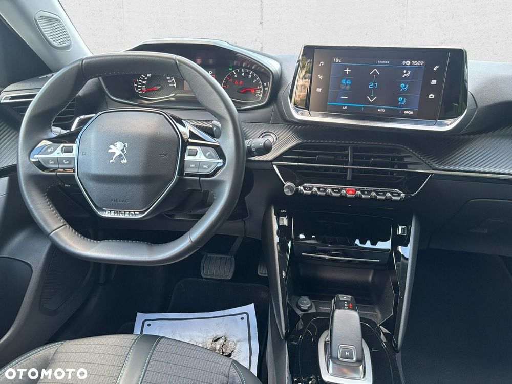 Peugeot 2008 - 18