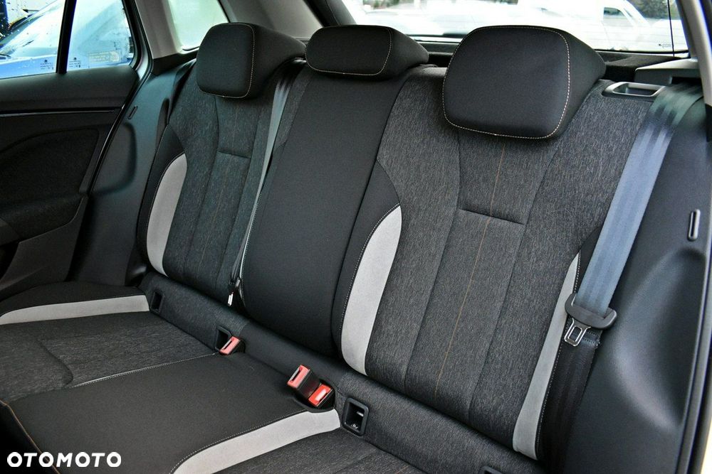 Skoda Kamiq 1.0 TSI Style DSG - 12