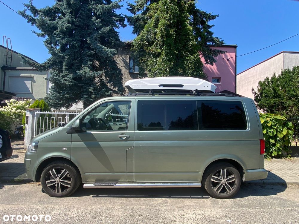 Volkswagen Multivan - 2