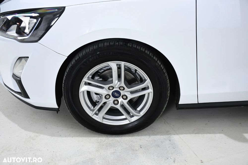 Ford Focus 1.5 EcoBlue Connected - 29