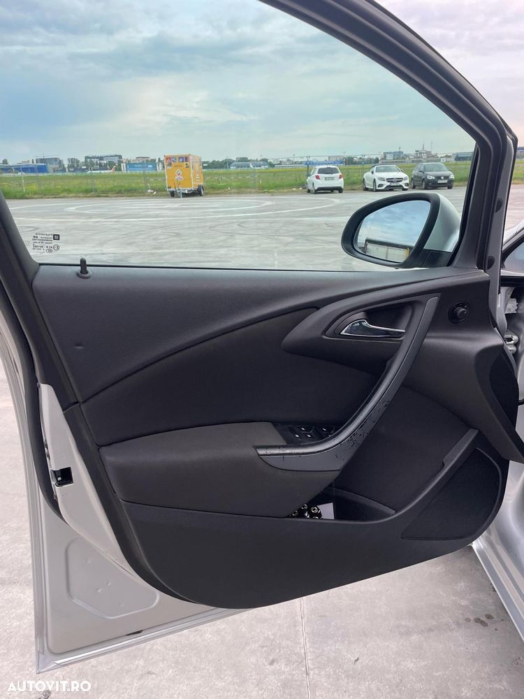 Opel Astra Sports Tourer 2.0 CDTI ECOTEC Active Aut. - 11