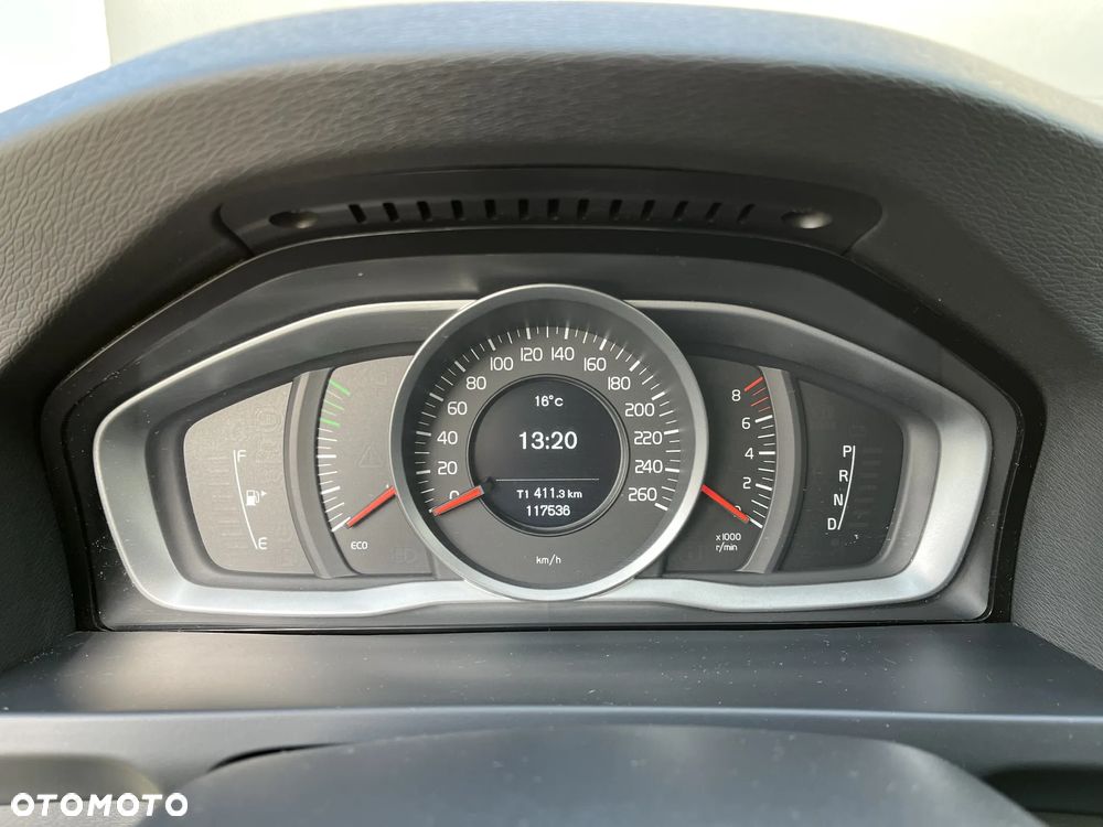 Volvo V60 T3 Drive-E Dynamic Edition (Kinetic) - 12