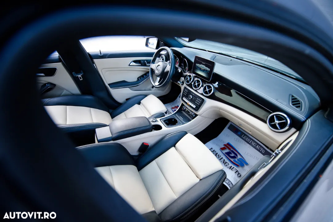 Mercedes-Benz CLA 250 - 18