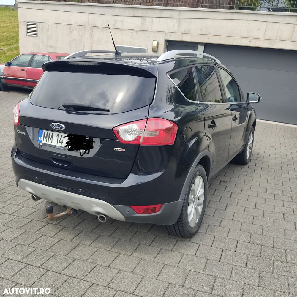 Ford Kuga 2.0 TDCi 4x4 Aut. Titanium - 3