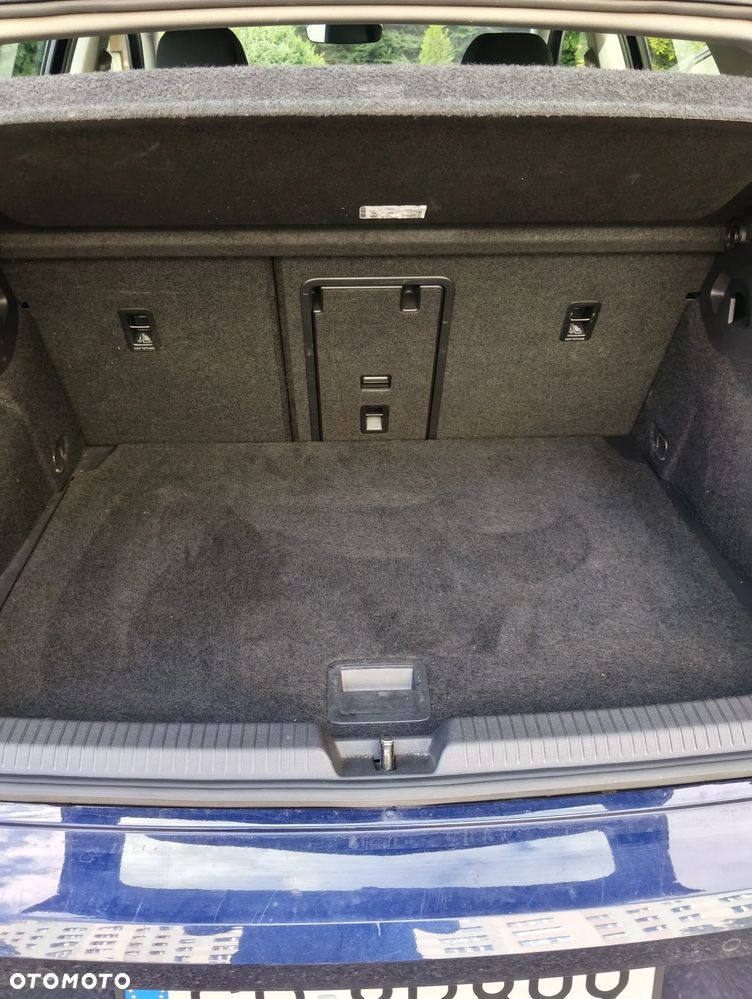 Volkswagen Golf 2.0 TDI Style DSG - 24