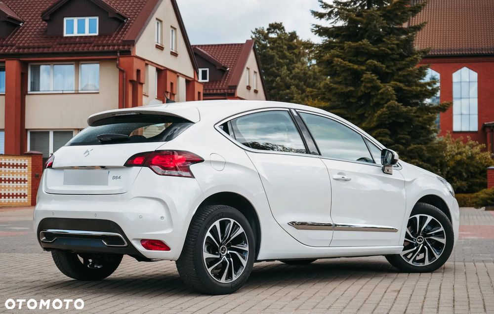 Citroën DS4 1.2 PureTech Chic S&S - 15