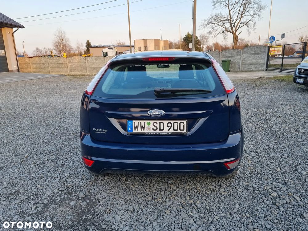 Ford Focus 1.6 16V Style - 6