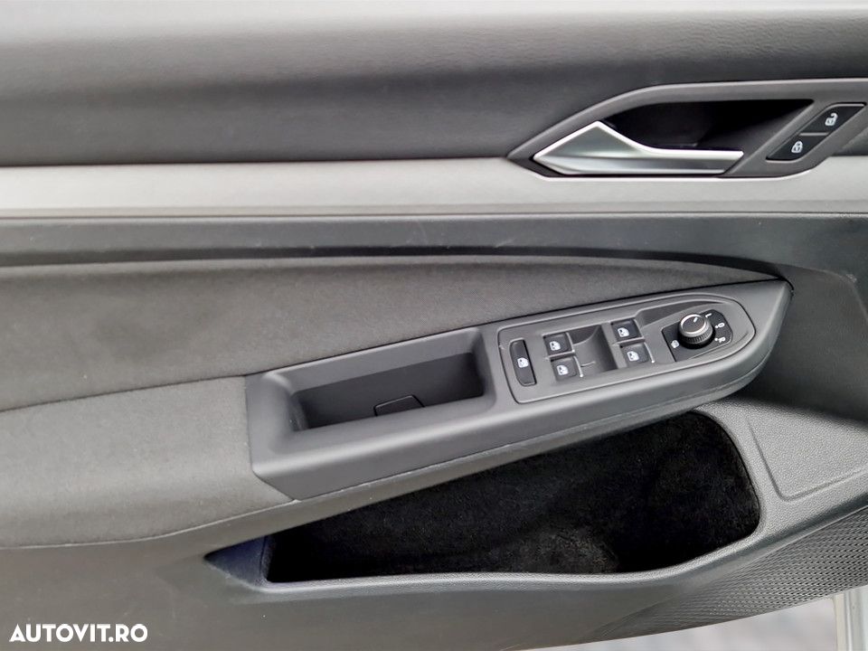 Volkswagen Golf 1.0 eTSI MHEV 110CP DSG Life - 15