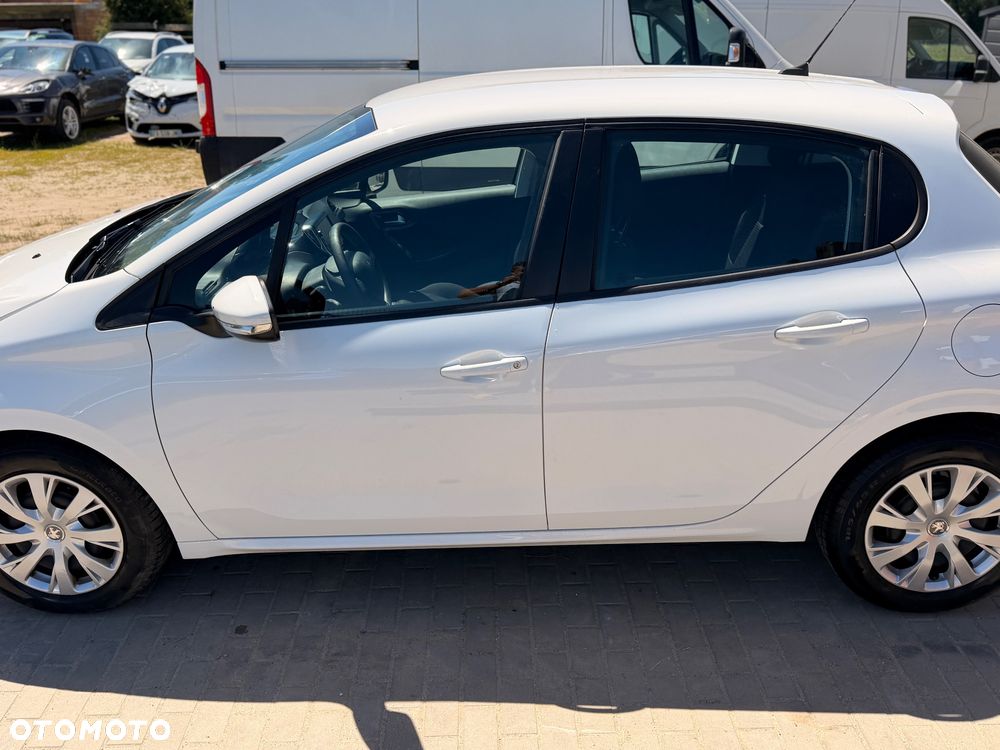 Peugeot 208 BlueHDi 100 Active Pack - 8