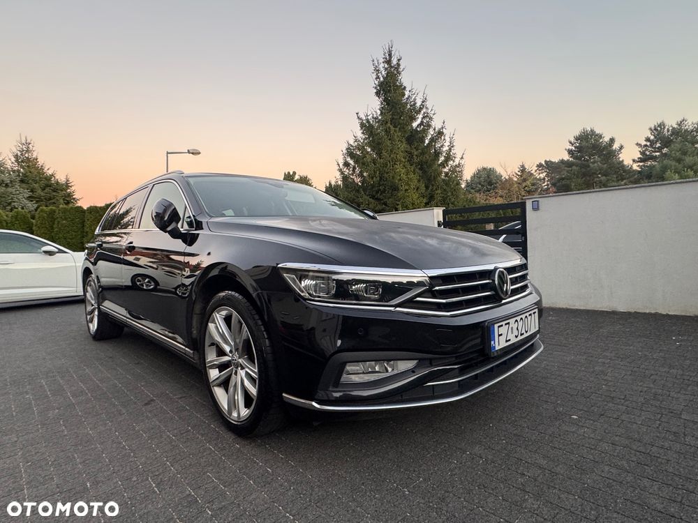 Volkswagen Passat 2.0 TDI Elegance DSG - 1