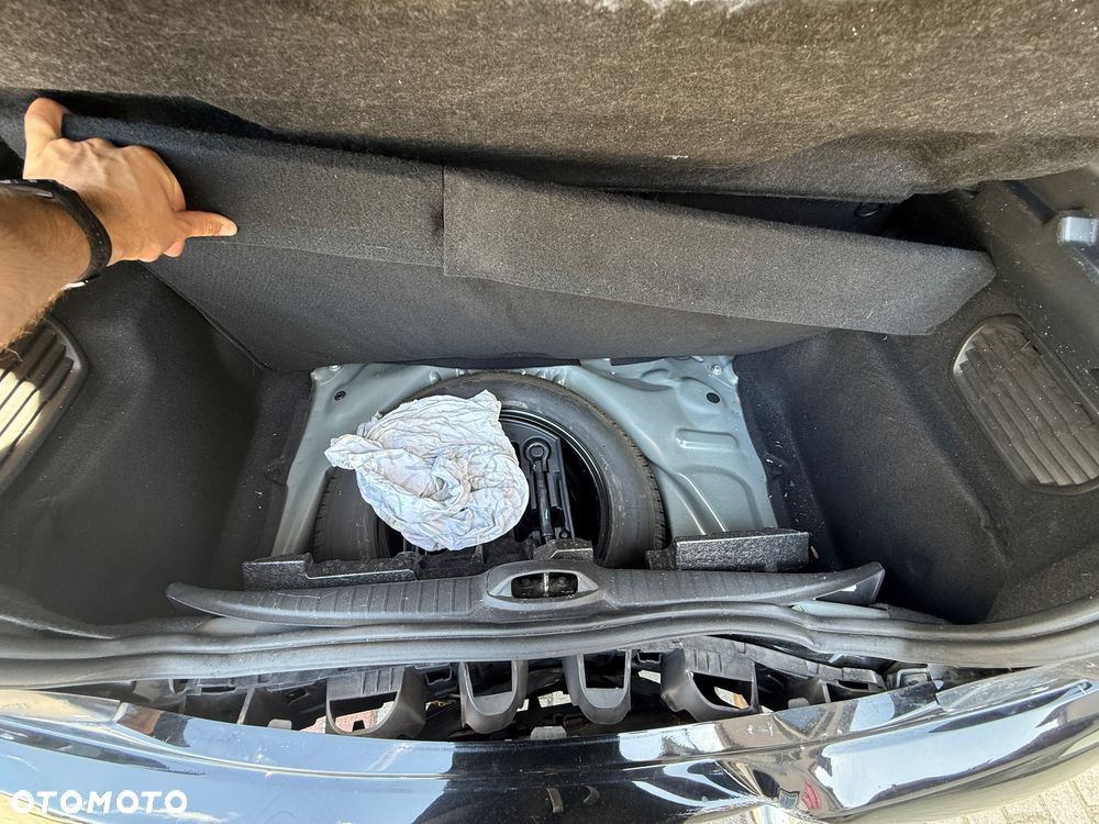 Peugeot 208 PureTech 110 Stop & Start Allure - 13