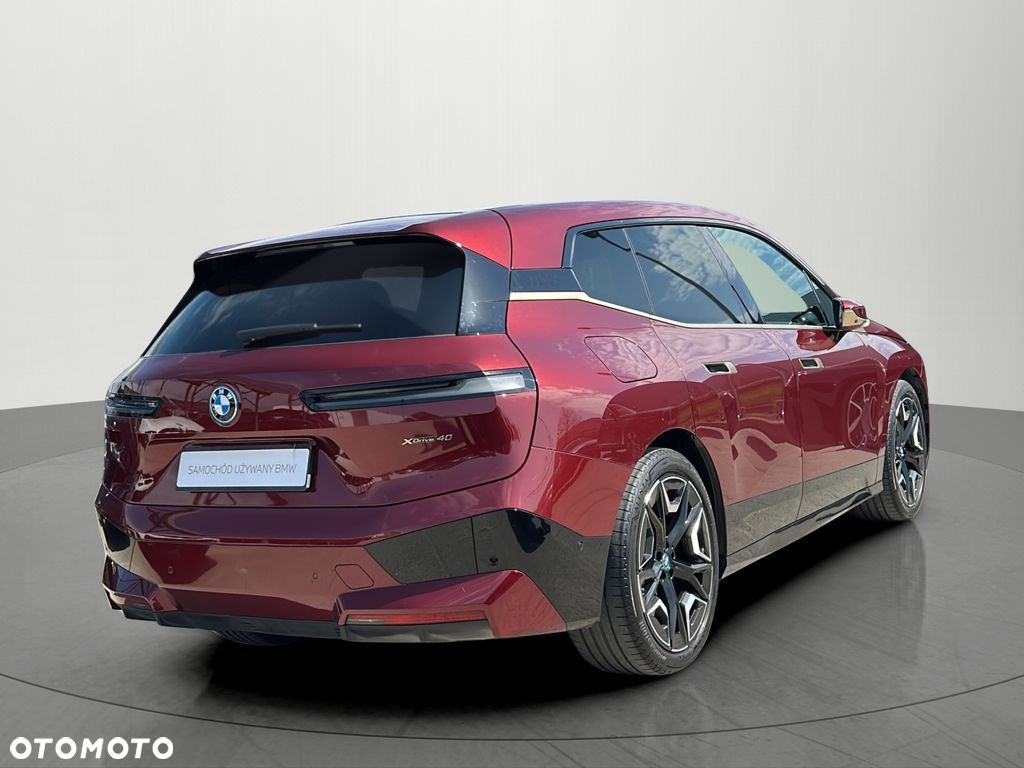 BMW iX xDrive40 76.6kWh Essence - 7