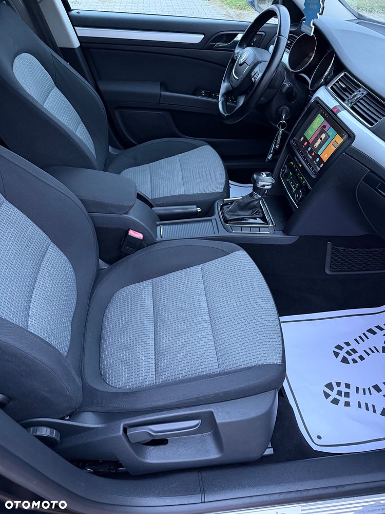 Skoda Superb - 19