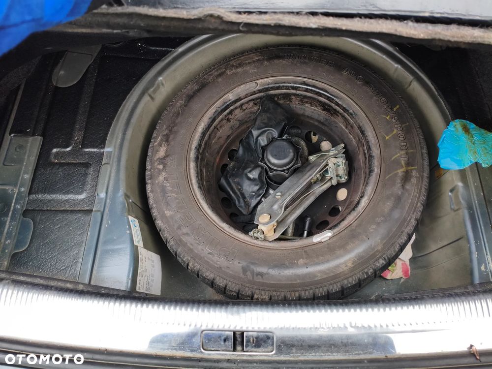 Volkswagen Passat - 7