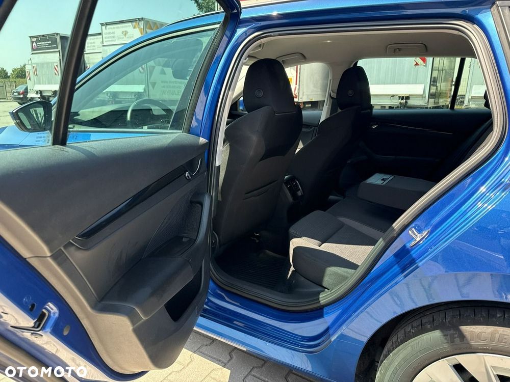 Skoda Octavia 1.5 TSI Selection - 14