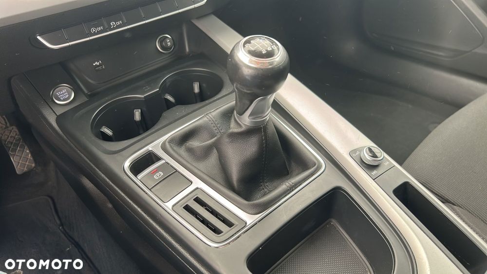 Audi A4 Limousine 35 TFSI mHEV - 19