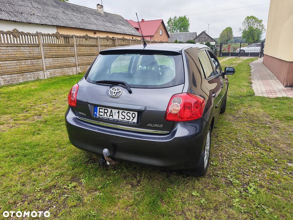 Toyota Auris 1.6 VVT-i Premium Start - 4