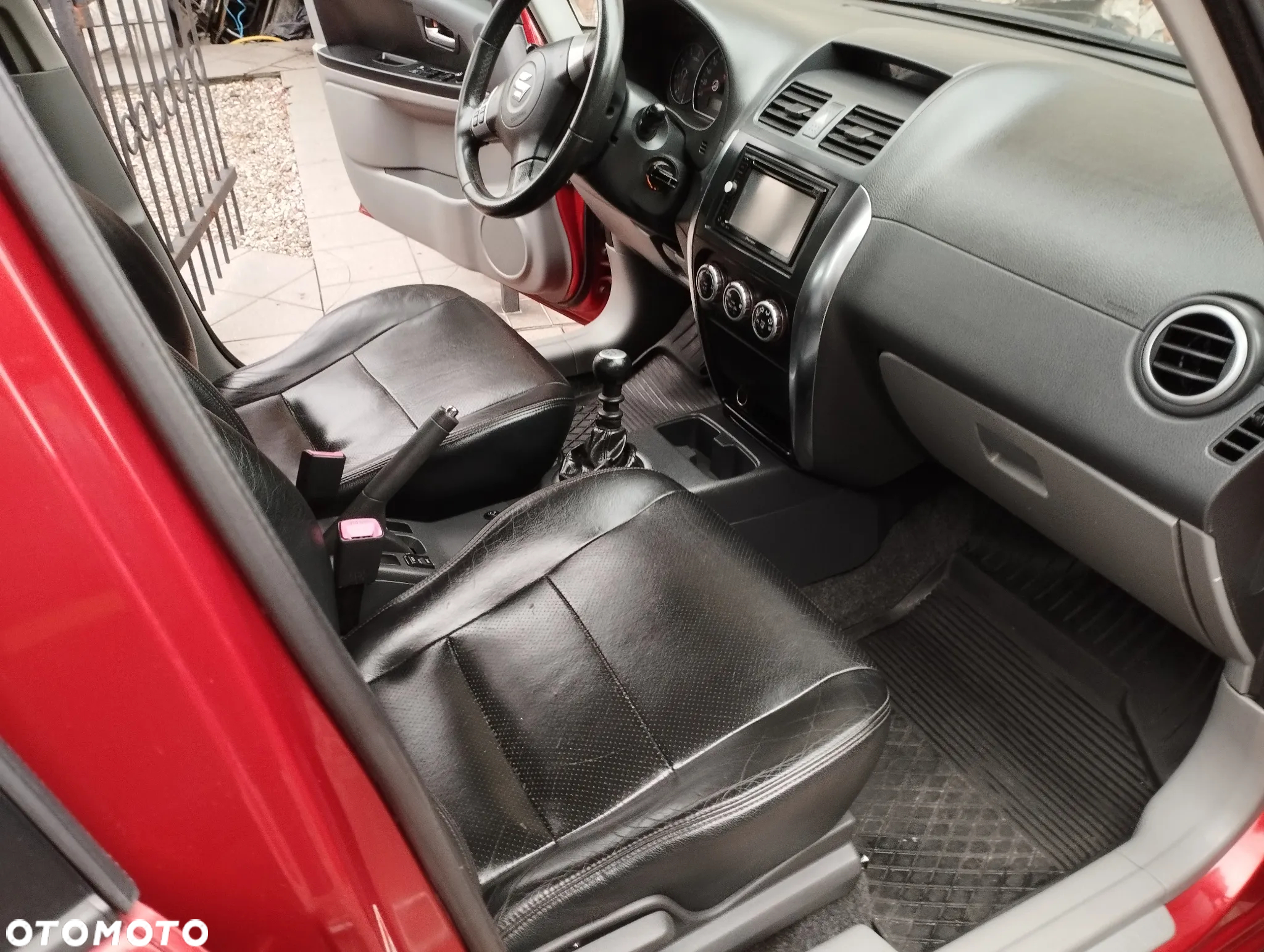 Suzuki SX4 1.9 DDiS 4WD GS / Premium - 10