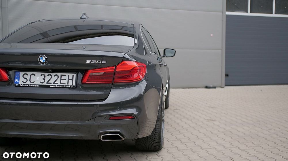 BMW Seria 5 530e iPerformance Sport - 13