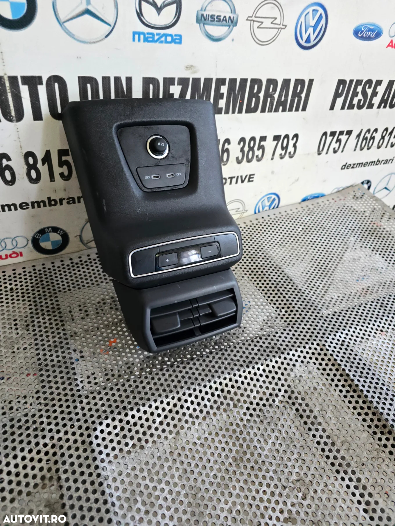 Grile Ventilatie Spate Modul Auxiliar Audi Q4 E-Tron 2021-2025 - 2