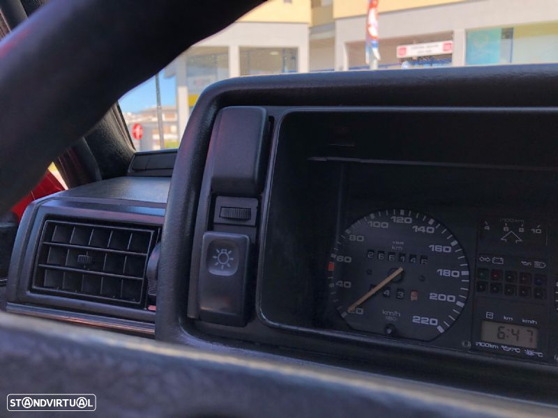 VW Golf 1.8 GTI - 17