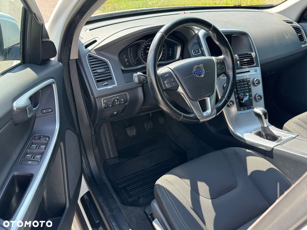 Volvo XC 60 D3 Linje Inscription - 12