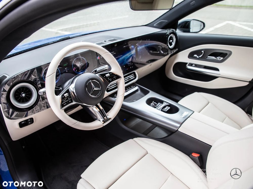 Mercedes-Benz CLA 200 mHEV 8G-DCT - 8