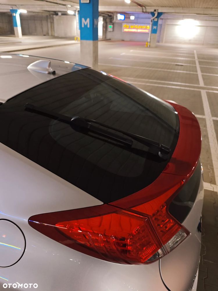 Honda Civic 1.8 i-VTEC Sport - 17