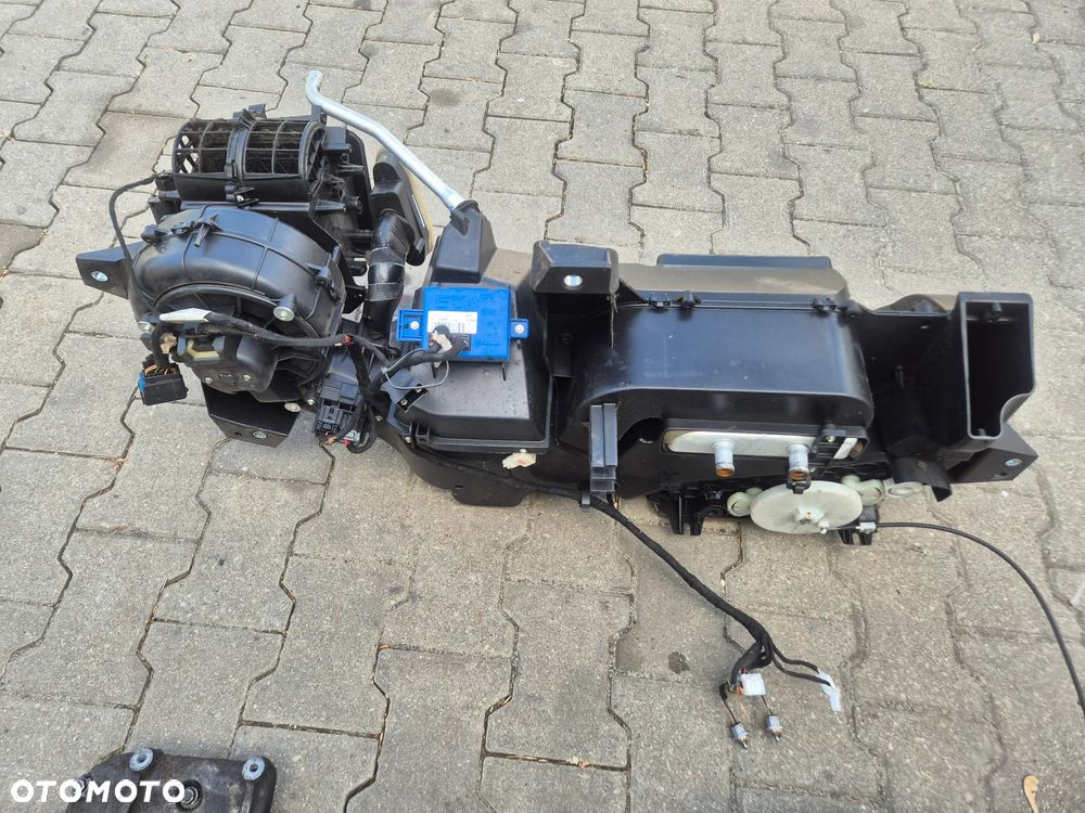 KLIMATYZACJA KOMPLETNA KLIMATRONIC IVECO DAILY III IV LIFT  2.3 11-14r. - 4