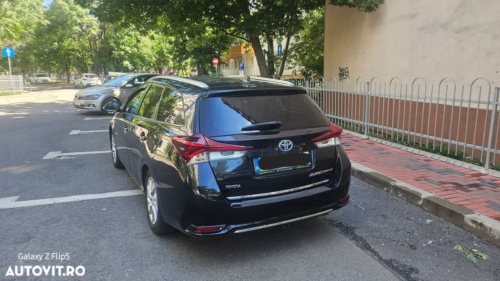 Toyota Auris - 5