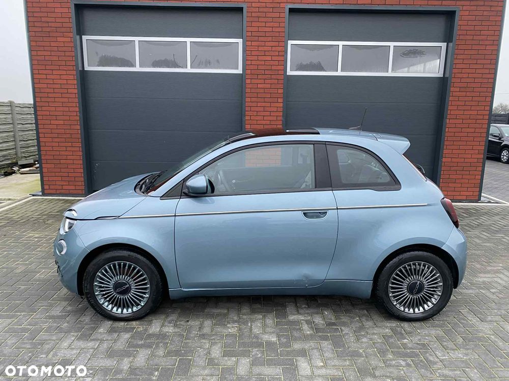 Fiat 500e La Prima - 18