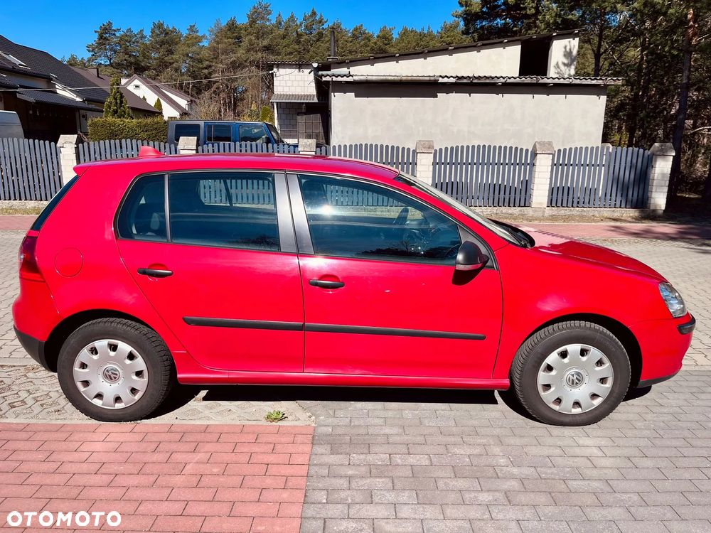 Volkswagen Golf - 16