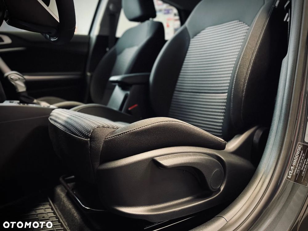 Kia XCeed 1.6 T-GDI M DCT - 18