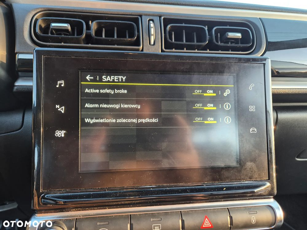 Citroën C3 1.2 PureTech Plus - 22