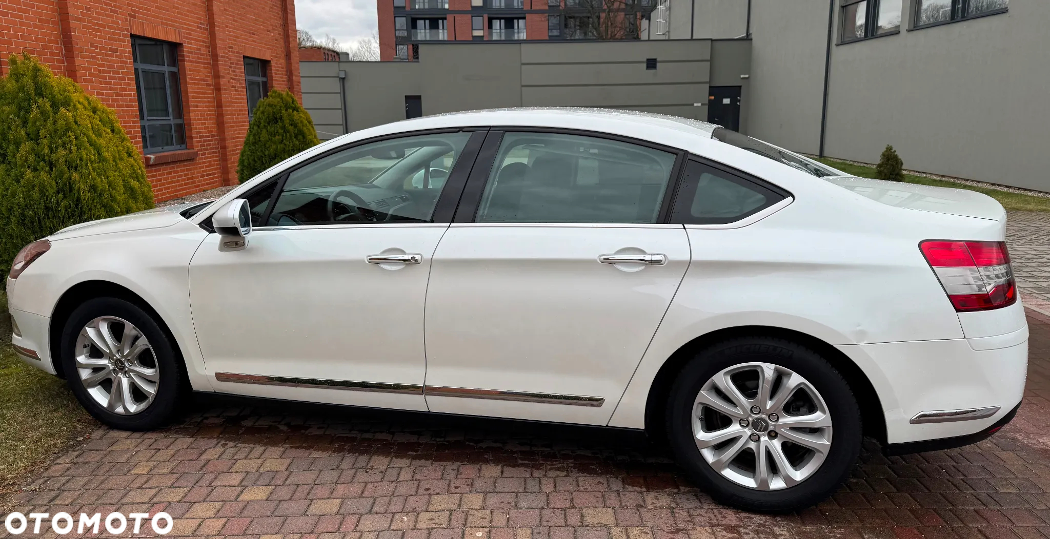 Citroën C5 2.0 HDi Exclusive - 36
