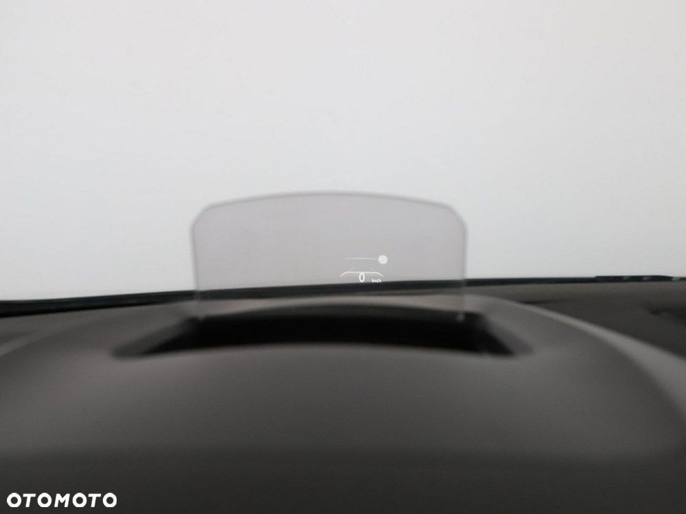 Renault Megane ENERGY TCe 205 EDC GT - 37