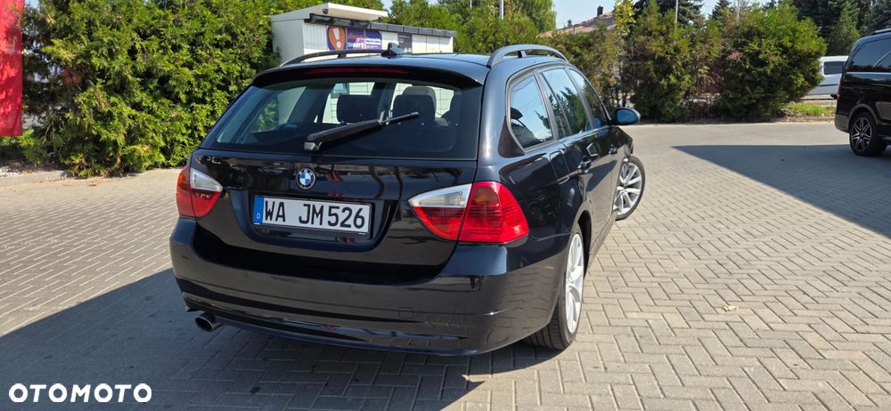 BMW Seria 3 320d DPF - 14