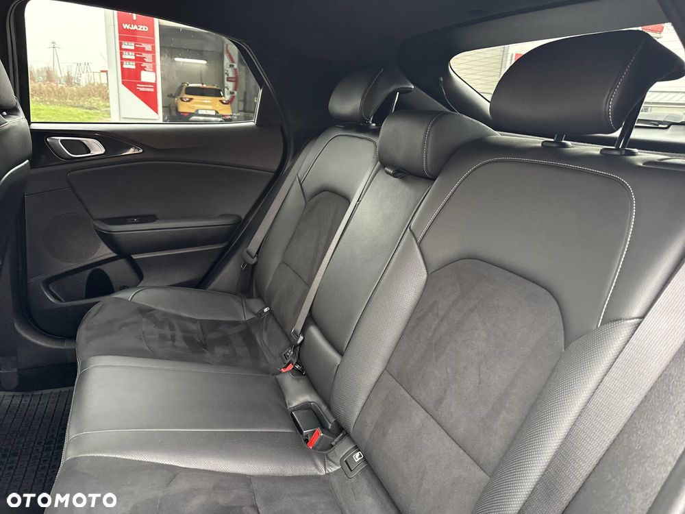 Kia XCeed 1.6 T-GDI GT-Line DCT - 16