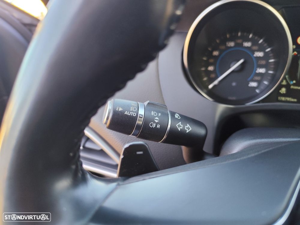 Jaguar F-Pace 2.0 i4D R-Sport AWD Aut. - 14