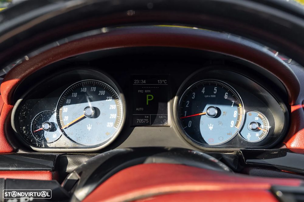 Maserati Grancabrio - 20