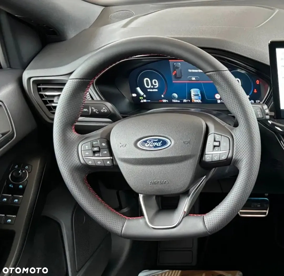 Ford Focus 1.0 EcoBoost mHEV ST-Line X - 7