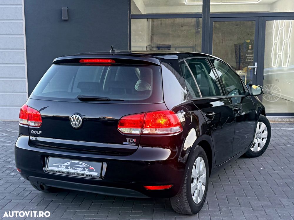 Volkswagen Golf 1.6 TDI DPF Style - 11