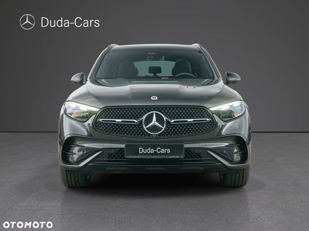Mercedes-Benz GLC - 4
