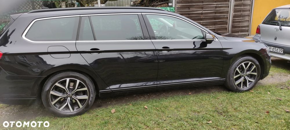 Volkswagen Passat - 24