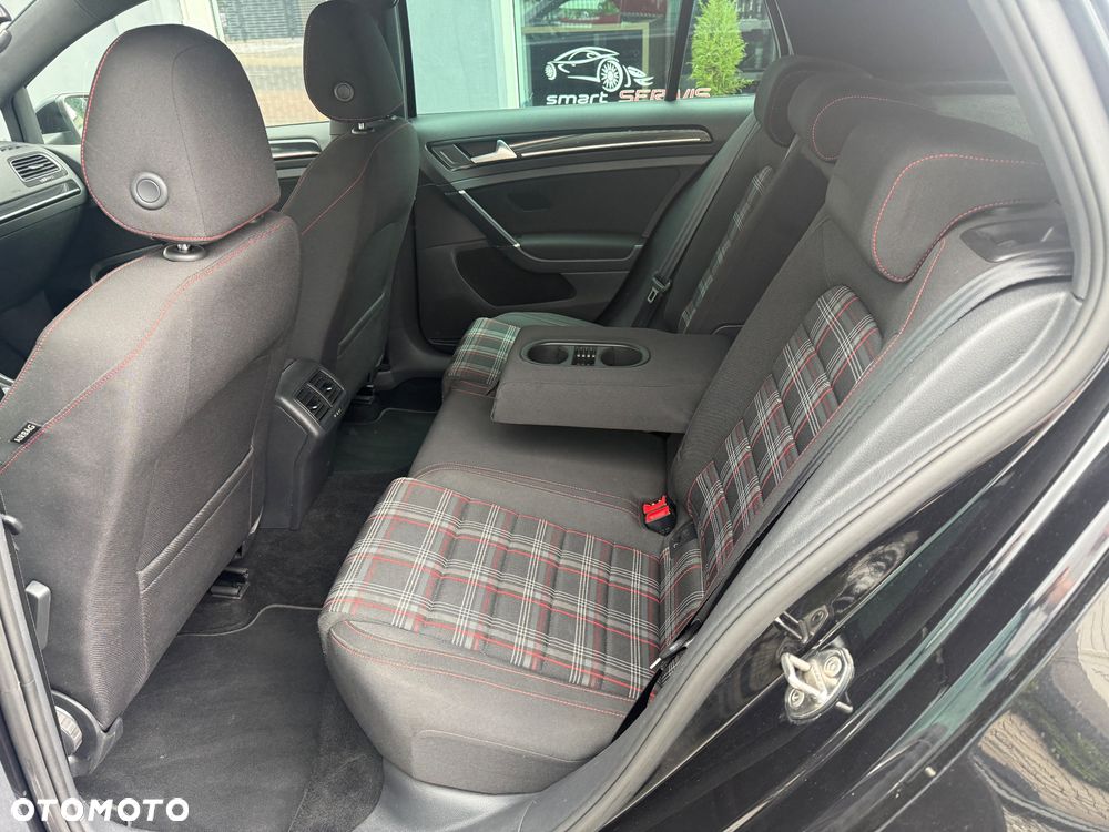 Volkswagen Golf 2.0 TSI BMT GTI Performance - 7