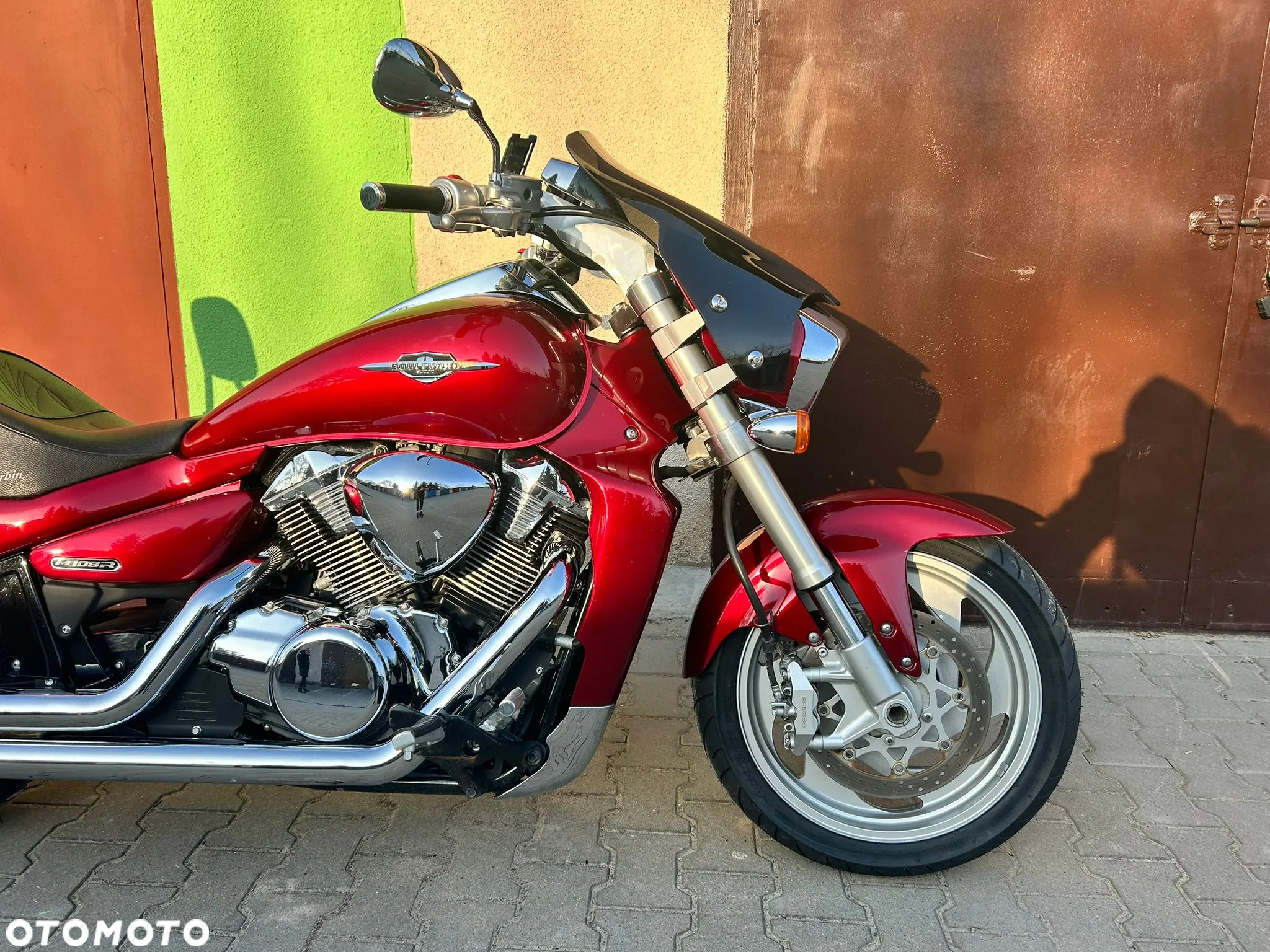 Suzuki Boulevard - 7